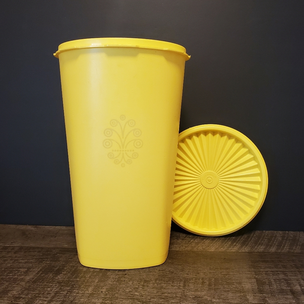 Vintage Tupperware Sunshine Yellow Storage Container with Lid #1222-6